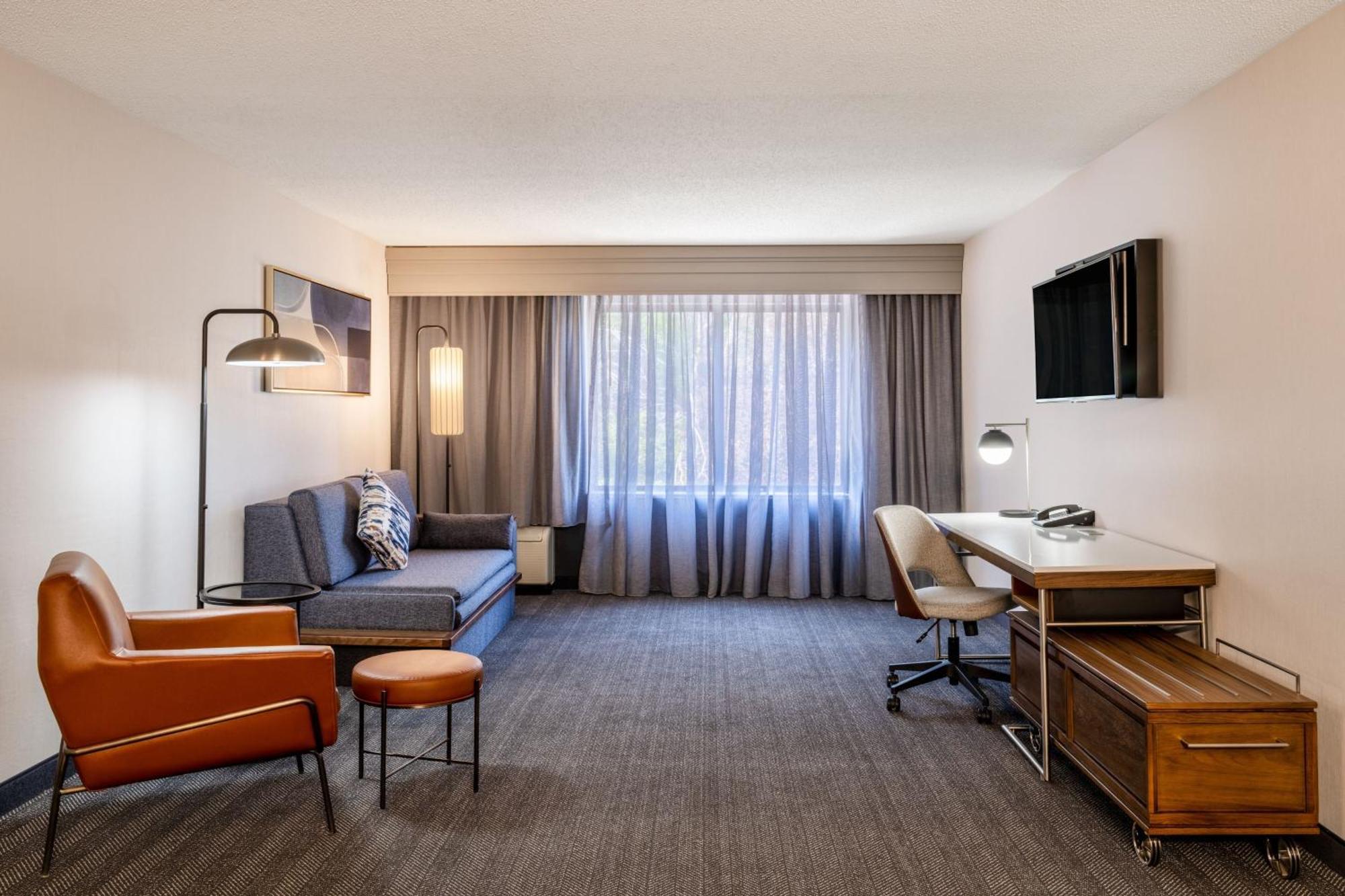 Courtyard By Marriott Colorado Springs South Hotel Eksteriør billede