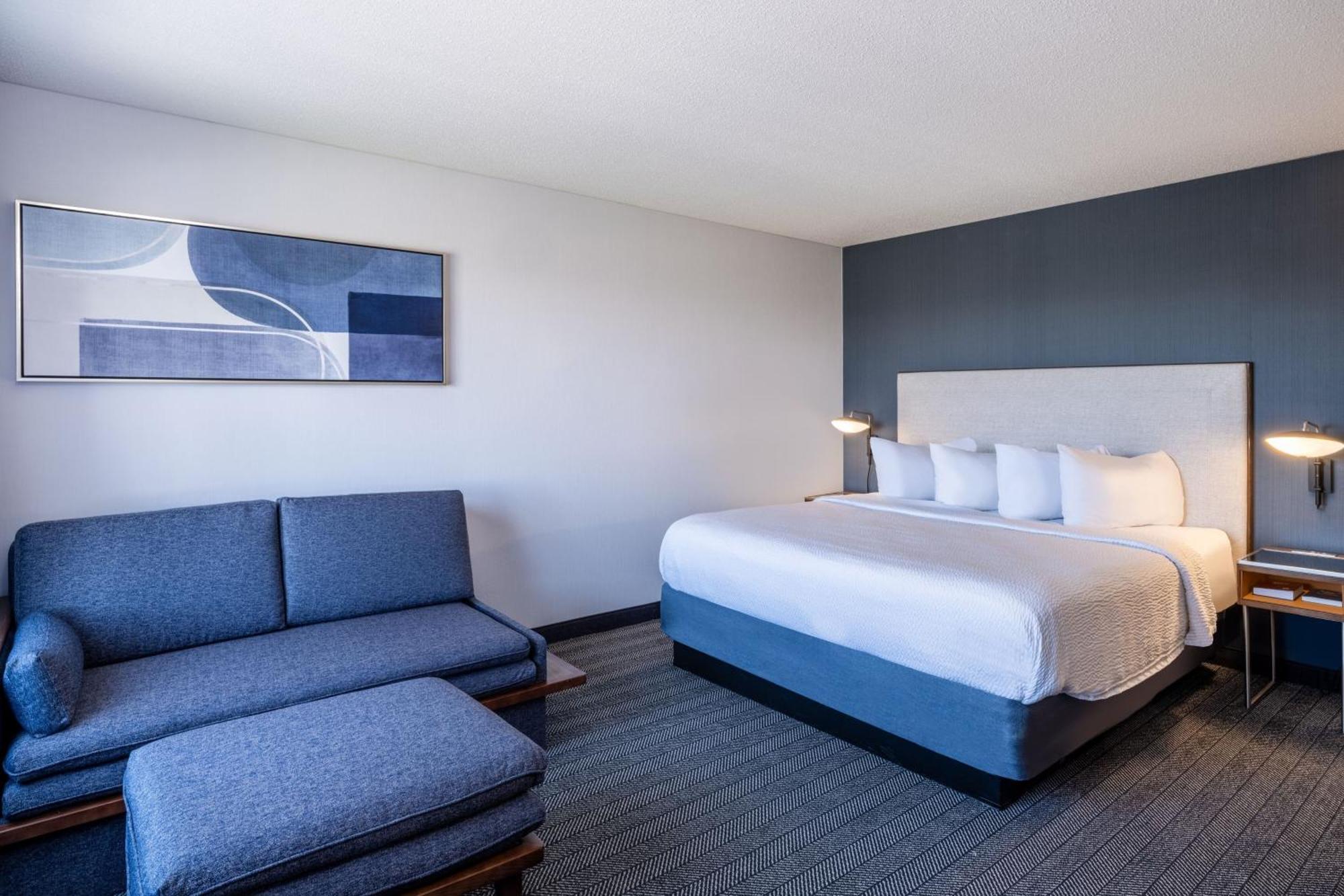 Courtyard By Marriott Colorado Springs South Hotel Eksteriør billede